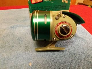 VINTAGE DAISY HEDDON 185 SPINCASTING REEL WITH TAG MINTY 2