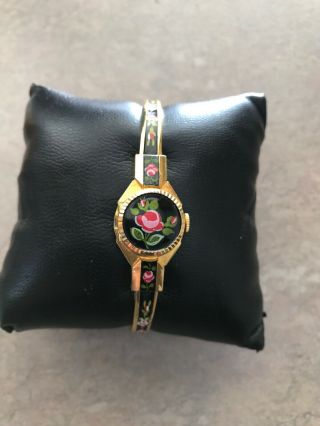 Vintage Lucerne Women’s Watch Swiss Made 17 Jewel With Enamel Accent Band Bib G