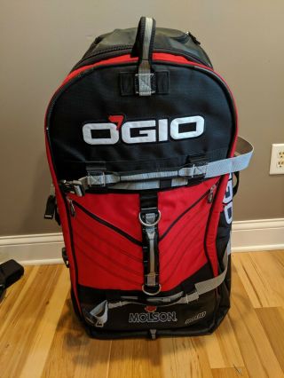 Rare Ogio 9800 Molson Beer Travel Bag Luggage Suitcase Red Black Gear Bag