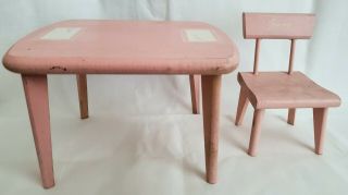 Vintage Vogue Ginny Doll Pink Furniture Table & 1 Chair Plus Dresser 3