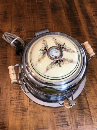 Rare Vintage 1920’s Dominion Electrical Waffle Iron Style 74 Porcelain Lid