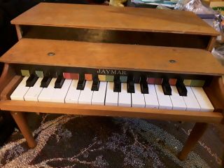 Vintage 1950s JAYMAR Child ' s Upright Wooden Piano 25 Keys Adorable/Rare 3