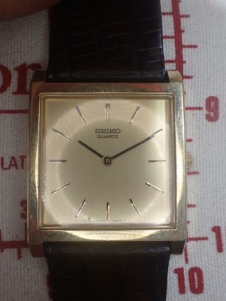Vintage Mens Gold Tone Seiko Watch Ticks Model 7800 - 5219 66 2