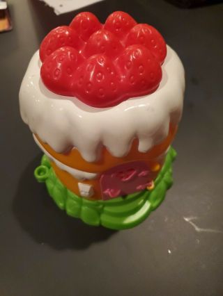 Vintage Strawberry Shortcake House with partial parts 2