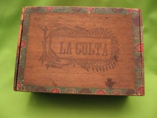 Wooden " La Culta " Cigar Box - Made In " Ohio " - Copyright 1917 - Very Good Cond.