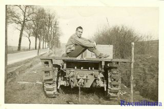 Port.  Photo: Rare Us Soldier W/ Captured German Sdkfz Halftrack On Roadway (2)