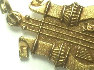 ANTIQUE CLASSIC 1946s 10K yellow gold SORORITY or FRATERNITY charm pin.  3.  0gm. 2