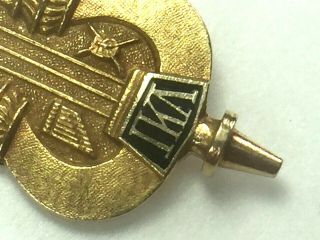 ANTIQUE CLASSIC 1946s 10K yellow gold SORORITY or FRATERNITY charm pin.  3.  0gm. 3