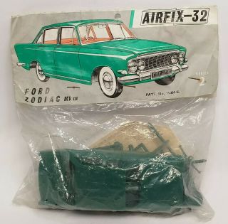 Rare Vintage Airfix Ford Zodiac Mk Iii M201c Model Kit 1:32 Scale