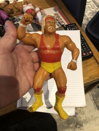 Ljn Wwf Titan Sports Red Shirt Hulk Hogan In Great Shape Check Pics Rare 1988 