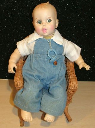 Vintage Gerber Baby 18 " Doll 1979 Flirty Eyes Yellow Gingham Adorable Guc