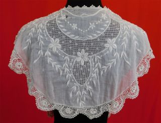 Victorian White Embroidered Batiste Irish Crochet Lace Bib Collar Dress Trim Vtg