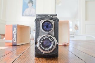 Ciro - Flex Model F Medium Format Film Camera Twin Lens Reflex Rare