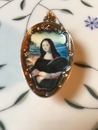 Rare Antique Rose Gold Plate Hand Painted Mona Lisa Brooch Pin