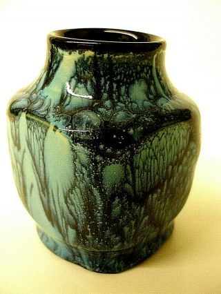 Rare Mid - Century Pigeon Forge Art Pottery Vase Blue Drip Glaze Signed H Shults