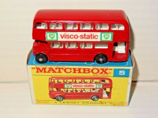 A Matchbox Model 5 - D London Routemaster Bus With The Htf Rare F - 2 Box Nmib