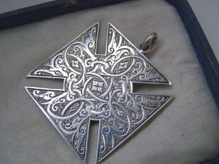 Gorgeous Vintage Large Solid Sterling Silver Celtic Cross Crucifix Pendant Rare
