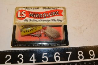 Old Early L&s Popper Minnow Bass Bait In The Pack Cool Color B
