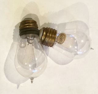 4 Antique Tipped Peerless Light Bulbs - 2