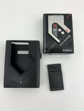 Rare Aiwa Hs - J500 Walkman Stereo Radio Cassette With Case /