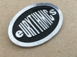 Eurythmics Very Rare Thick Heavy Metal Badge Pin Annie Lennox 80 