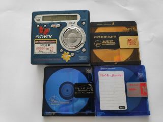 Sony Mz - R700 Minidisc Recorder/player Blue With 4 Discs Very Rare Woow