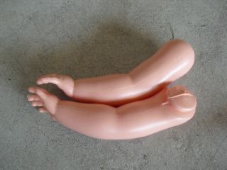 Vintage 1960s Plastic Girl Doll Arms 6 3/8 " Long