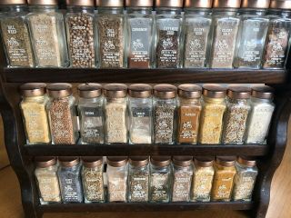 30 Crystal Food Products.  34oz Glass Spice Jars W/rack Vintage Mid - Century Rare