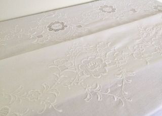 Vintage Stunning White Madeira Cotton Hand Embroidered Oval Banquet Tablecloth
