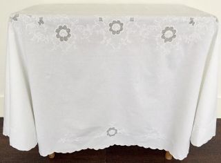 Vintage Stunning White Madeira Cotton Hand Embroidered Oval Banquet Tablecloth 2