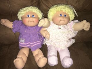 Vintage Coleco Oaa Cabbage Patch Kids Girl Dolls 16” Blue Eyes Blonde Tooth