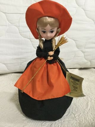 Vintage Seymour Mann Brinn’s Collectible Edition Musical Witch Doll