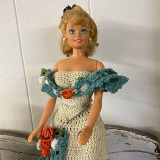 Vintage Barbie Doll In Crochet Crocheted Dress 2