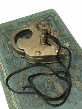Unique Vintage Metal Lock w/ Key,  Collectible.  Medium size, . 2