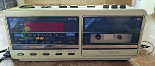 Vintage Soundesign Am - Fm Cassette Player Clock Radio Model 3826sgy