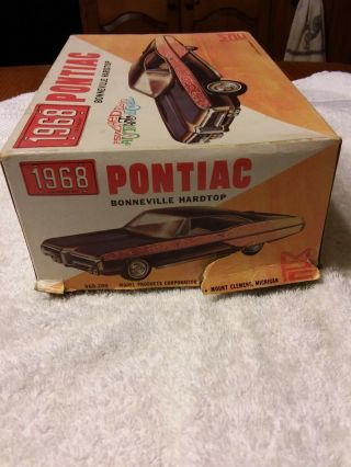 Vintage RARE MPC 1968 Pontiac Bonneville model car kit 968 - 200 2