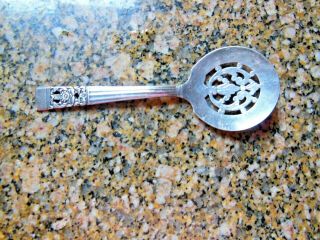 Oneida Community Plate Coronation Bon Bon Serving Spoon Butter Knife Small Spoon