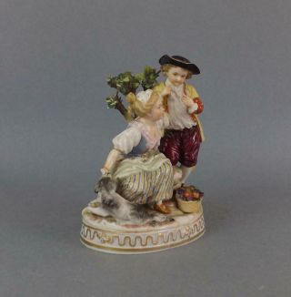 Antique Porcelain German Volkstedt Dresden Figurine of Young Couple 2