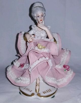 Vintage 4.  5 " Dresden Lace Porcelain Figurine Bavaria Germany As/is