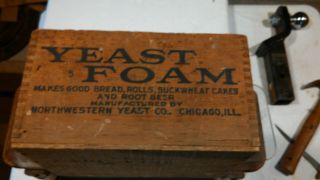 Antique Vintage Wooden Yeast Foam Advertising Box Dovetail