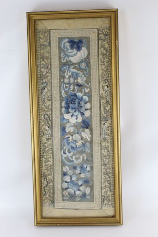 Antique / Vintage Framed Chinese Embroidered Fabric Scroll Art