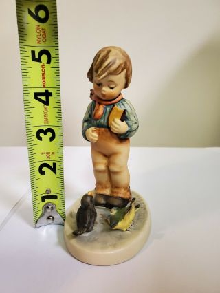 RARE Vintage Hummel Goebel Figurine 5.  25 