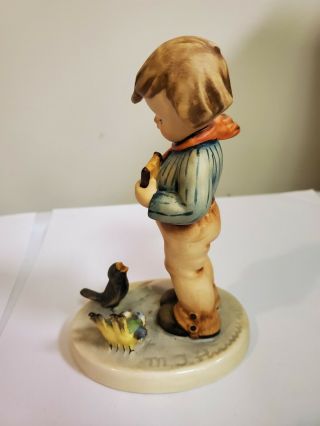 RARE Vintage Hummel Goebel Figurine 5.  25 