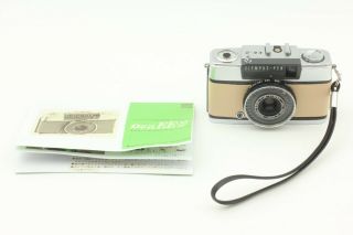 RARE 【NEAR MINT】Olympus Pen EE - 2 Half Frame Film Camera 30mm f2.  8 Lens Japan 49 2