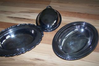 Vintage Wm.  Rogers Silver Plate And Oval Serving Bowl With Matching Lid