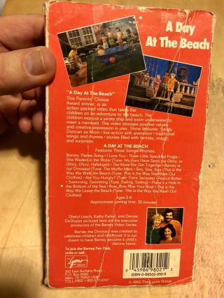 Barney - A Day at the Beach - Sing Along,  VHS Tape,  Extremely Rare 2