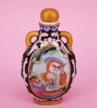 Chinese Vintage Handwork Painted Mother And Child Snuff Bottle - N18