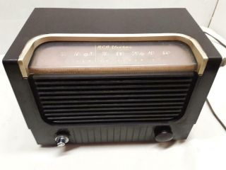 Antique Vintage Rca Victor Model 2 X 61 Bakelite Radio