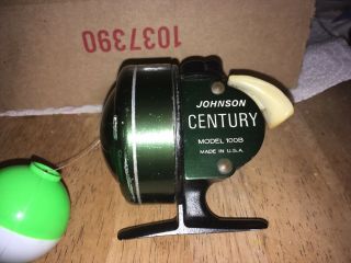 Vintage Johnson Century Model 100 - B Closed Face Fishing Reel L/off/r