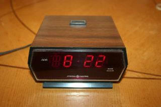 Vintage Ge Digital Alarm Clock (model 8143 - 5)